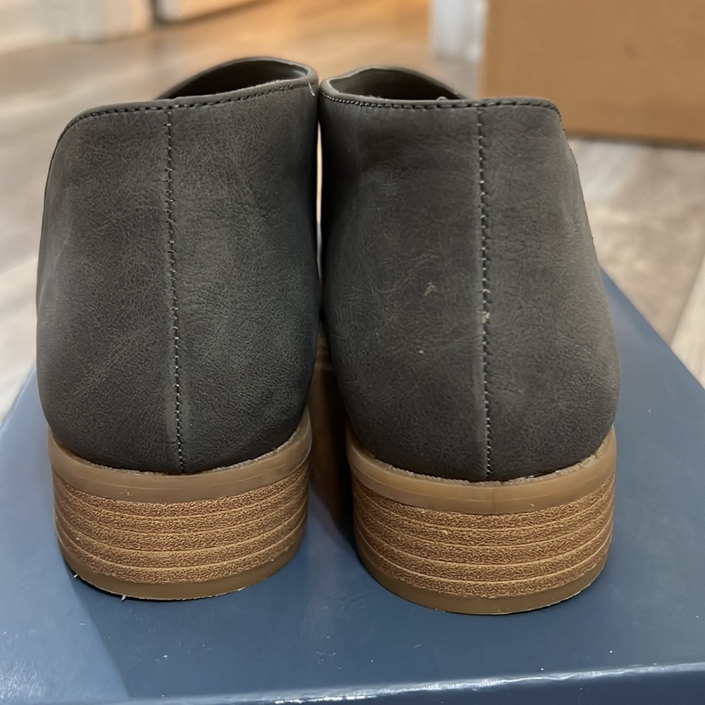 Grey boots - Picture 2 of 3